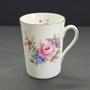 Vintage Hammersley Bone China Floral Rose Coffee Tea Mug England Gold Trim